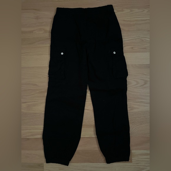 Black trackpants with side pockets - Picture 2 of 2